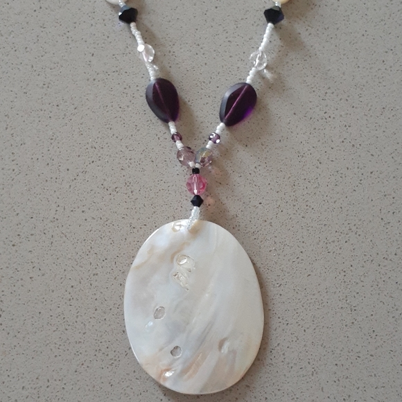 Beaded Necklace with Shell Pendant - Picture 2 of 6